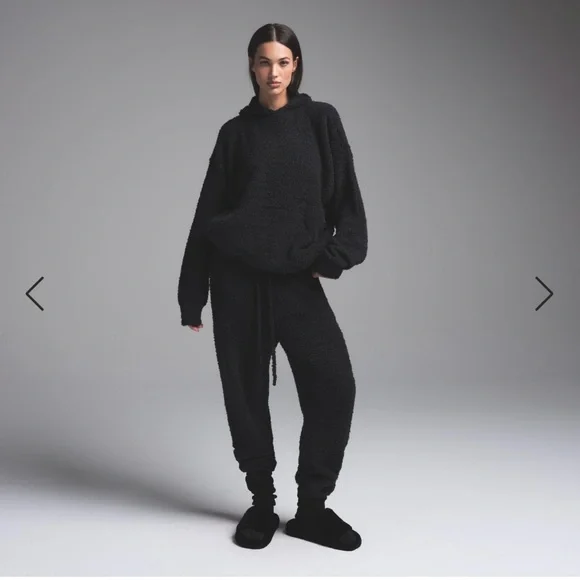 Cozy NEW WINTER 2024 COLLECTION knit unisex hoodie - Picture 2 of 7